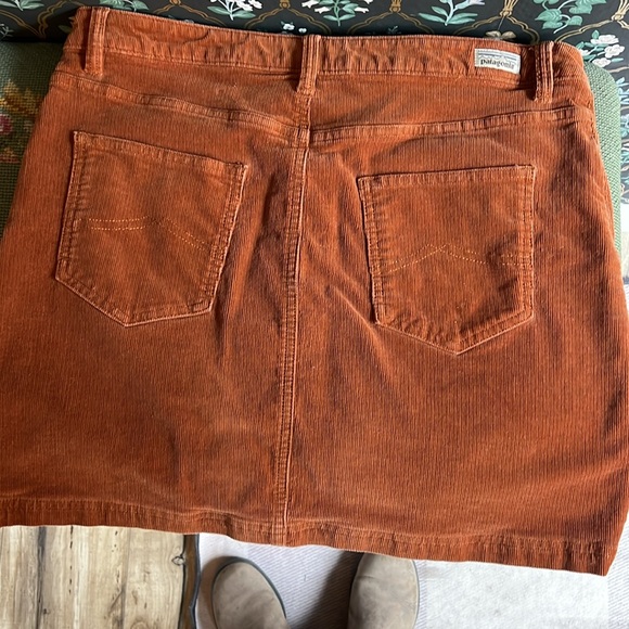Patagonia Women’s Corduroy Skirt - Picture 5 of 8